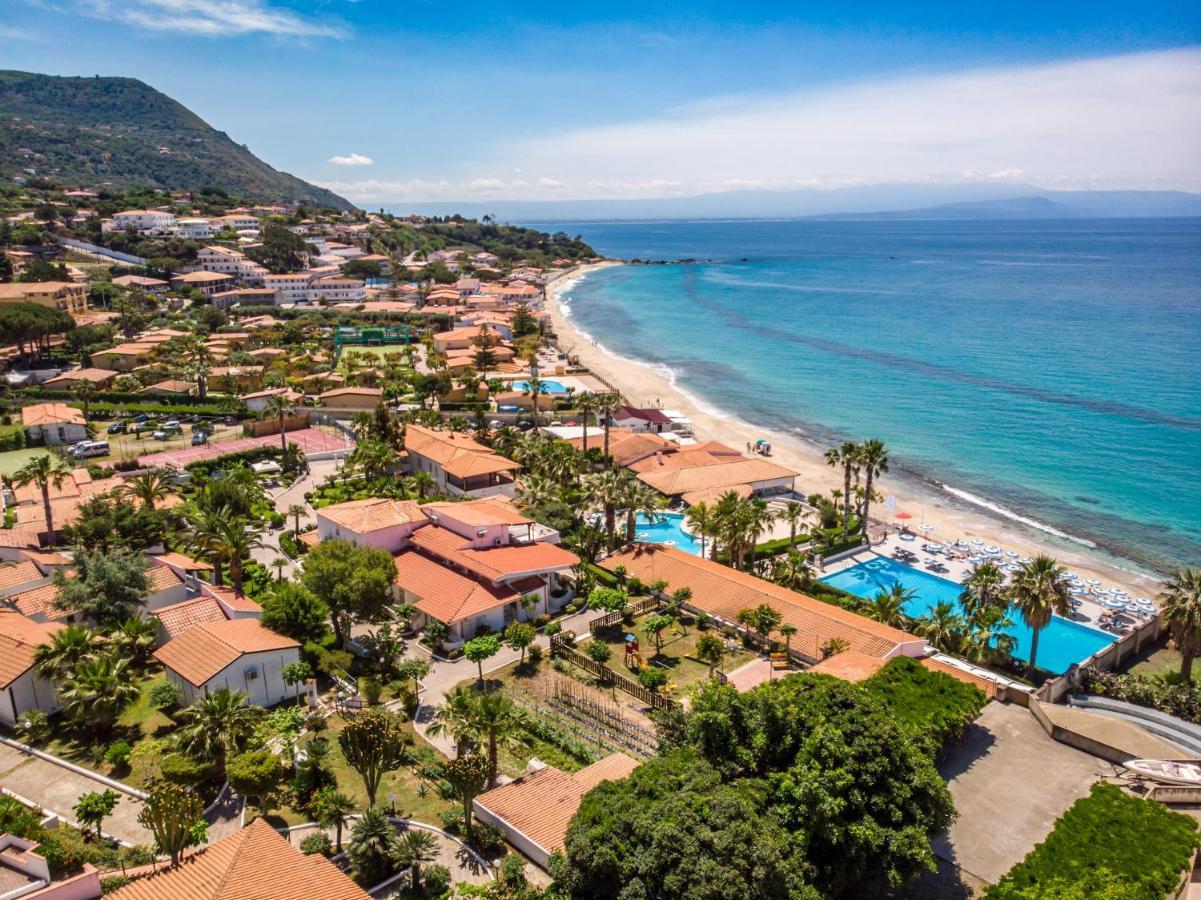Villaggio Baia D'Ercole Capo Vaticano Esterno foto