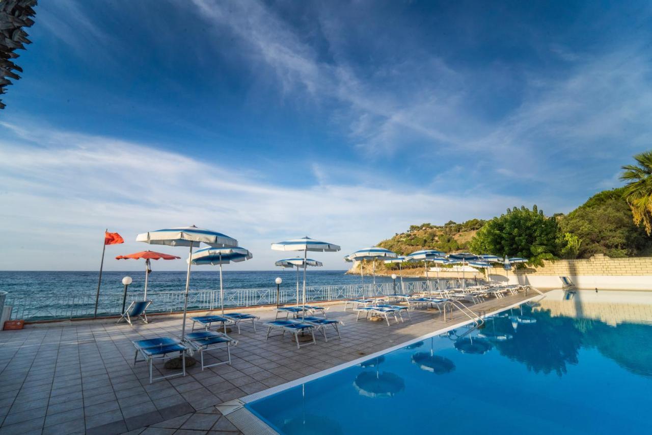 Villaggio Baia D'Ercole Capo Vaticano Esterno foto