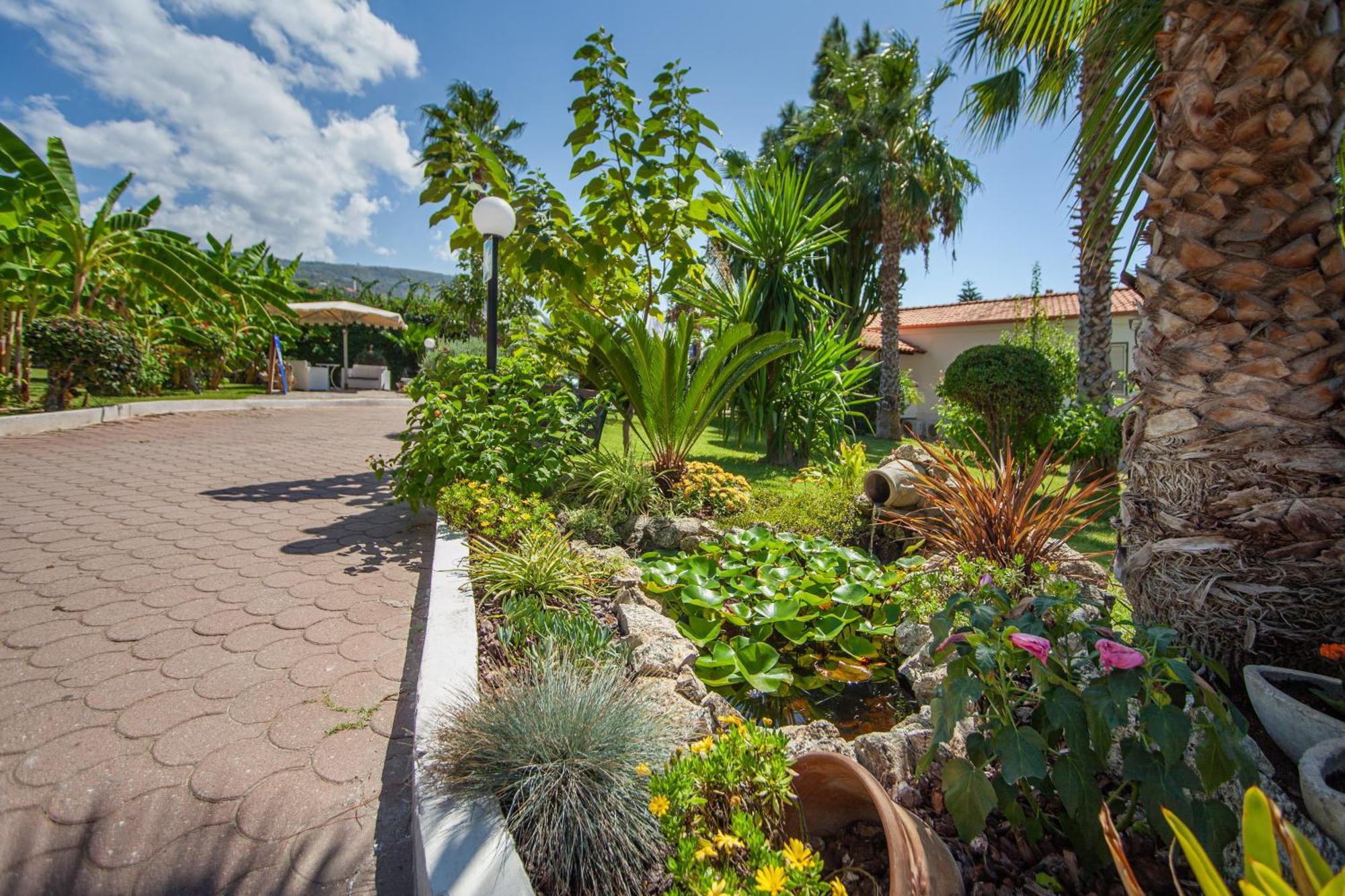 Villaggio Baia D'Ercole Capo Vaticano Esterno foto